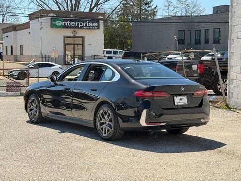 Used 2026 BMW 530i image 5