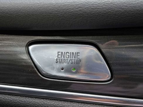 Used 2023 Buick Enclave Essence w/ Sport Touring Edition FWD image 31