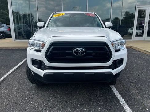 Certified 2023 Toyota Tacoma SR AWD/4WD image 8