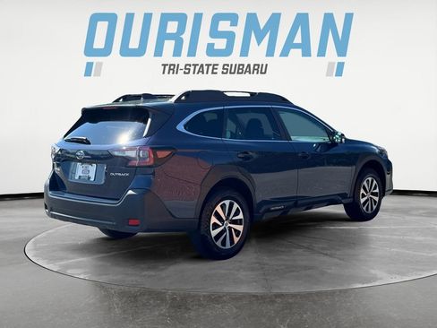 Certified 2025 Subaru Outback Premium AWD/4WD image 5