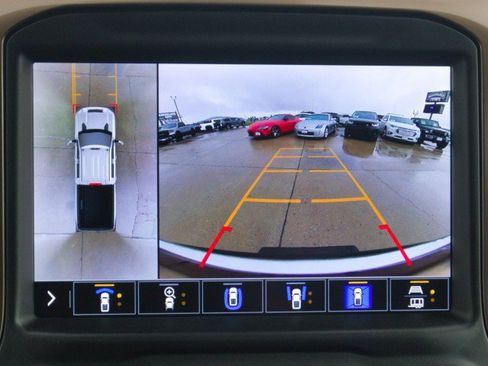 Used 2021 Chevrolet Silverado 3500 High Country w/ Technology Package image 28