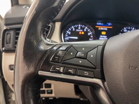 Used 2019 Nissan Rogue Sport SL w/ Premium Package image 29