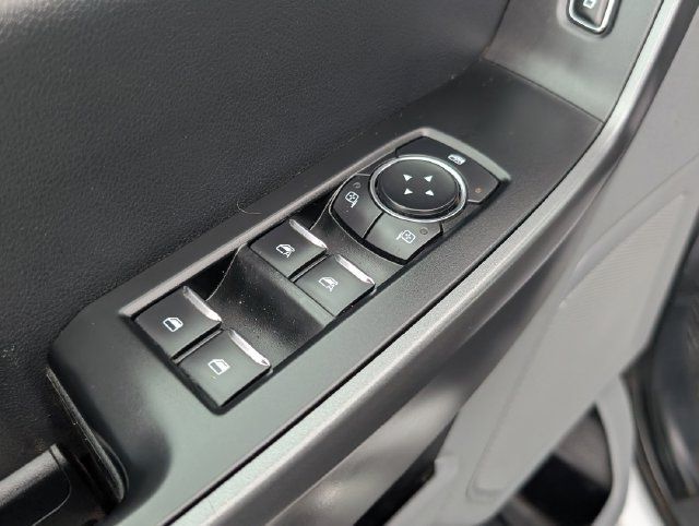 Used 2025 Ford F250 XLT AWD/4WD image 15