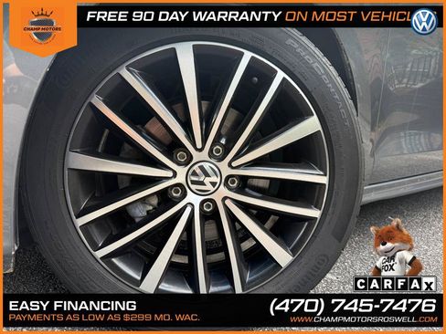 Used 2016 Volkswagen Jetta Sport FWD image 4