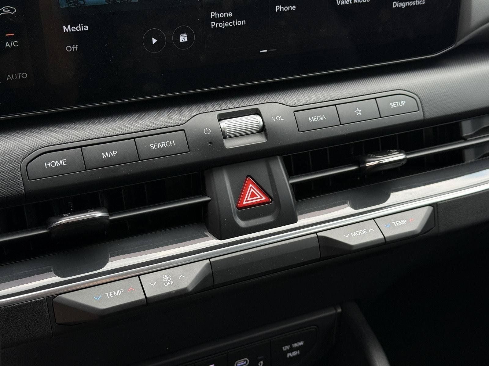 Used 2025 Kia K4 EX FWD image 16
