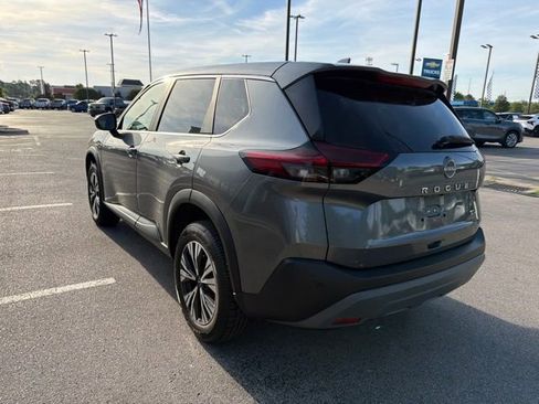 Used 2023 Nissan Rogue SV FWD image 6