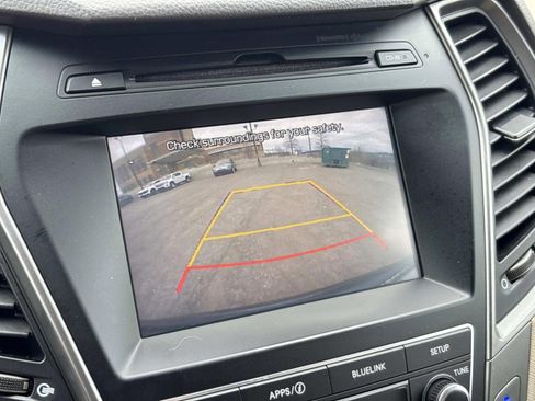 Used 2018 Hyundai Santa Fe Sport image 31