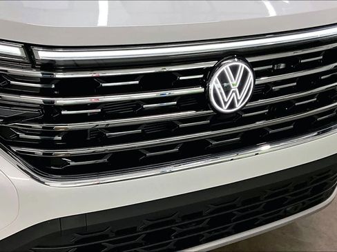 New 2026 Volkswagen Atlas SEL image 33