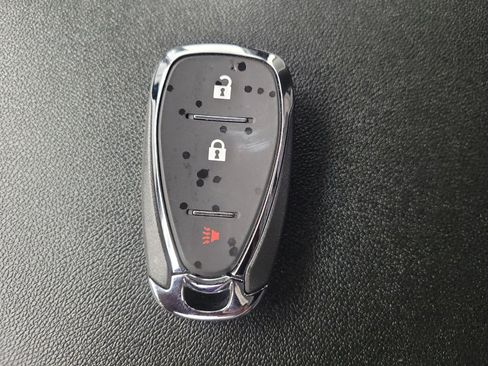 Used 2024 Chevrolet Equinox LS FWD image 32