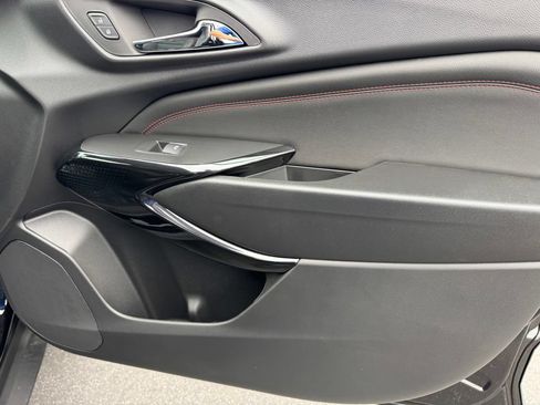 New 2026 Chevrolet Trax RS w/ Driver Confidence Package FWD image 8