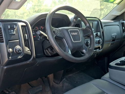 Used 2016 GMC Sierra 2500 2WD Regular Cab w/ Sierra Convenience Package image 2