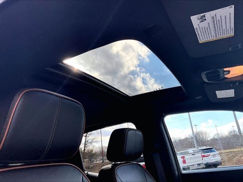 Certified 2023 GMC Canyon AT4 w/ AT4 Premium Package image 22