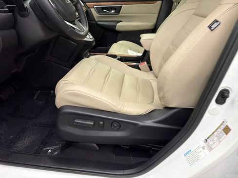 Used 2020 Honda CR-V Touring image 10