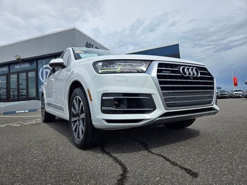 Used 2017 Audi Q7 3.0T Premium Plus w/ Premium Plus Package image 50