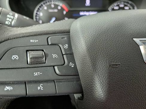 Used 2019 Cadillac XT4 Sport FWD image 7
