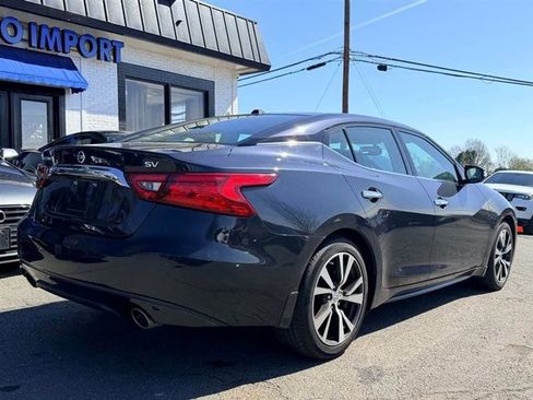Used 2016 Nissan Maxima 3.5 SV image 3