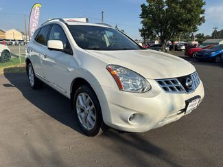 Used 2012 Nissan Rogue SL image 1