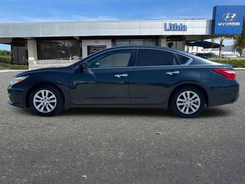 Used 2016 Nissan Altima 2.5 S w/ Power Driver Seat Package FWD image 6