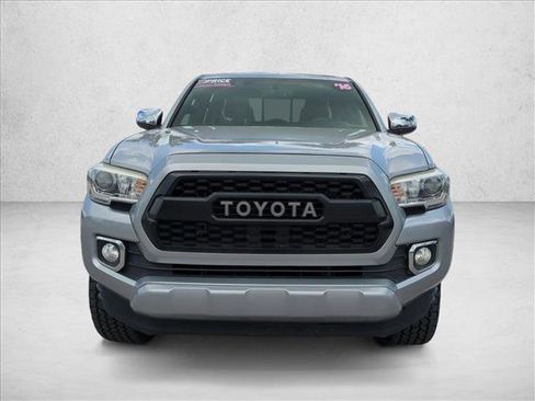 Used 2016 Toyota Tacoma Limited w/ Towing Package AWD/4WD image 2