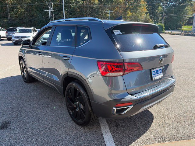 Certified 2024 Volkswagen Taos SE AWD/4WD image 6