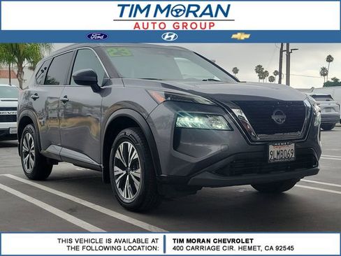 Used 2023 Nissan Rogue SV w/ SV Premium B Package FWD image 1
