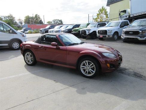 Used 2011 MAZDA MX-5 Miata Sport image 8