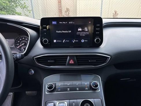 Used 2022 Hyundai Santa Fe SEL FWD image 24