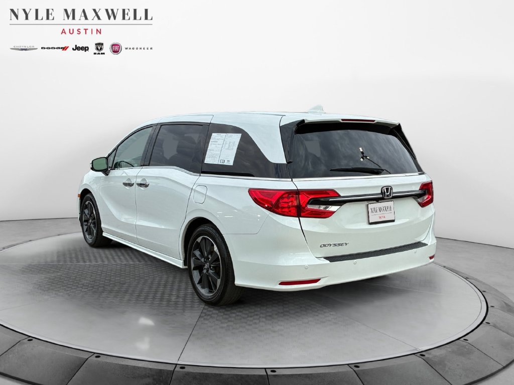 Used 2024 Honda Odyssey Elite image 14