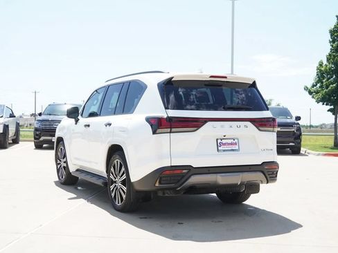 Used 2025 Lexus LX 700h Luxury w/ Appearance Package AWD/4WD image 7