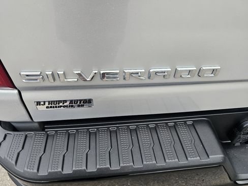 Used 2022 Chevrolet Silverado 2500 Custom w/ Gooseneck/5TH Wheel Package image 24