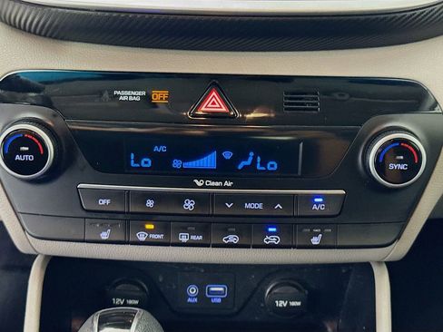 Used 2020 Hyundai Tucson SEL FWD image 19