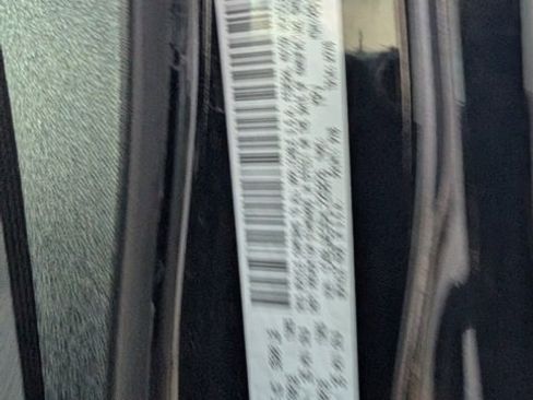 Used 2017 Jeep Wrangler Unlimited Sahara w/ Connectivity Group image 33