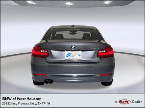 Used 2017 BMW 230i Coupe RWD image 1