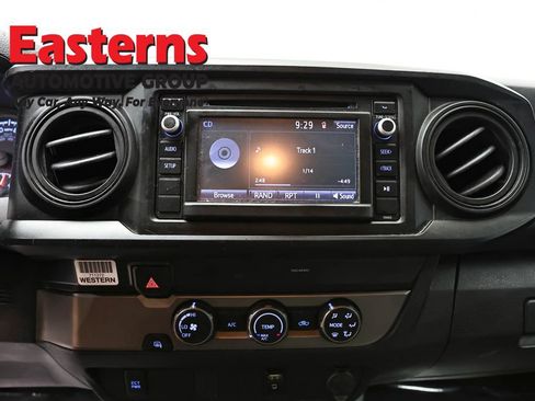 Used 2019 Toyota Tacoma SR RWD image 11