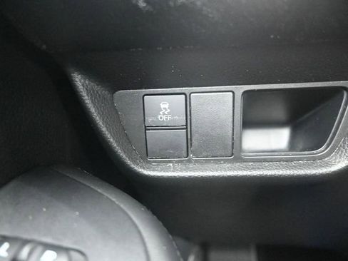 Used 2024 Honda HR-V LX image 15