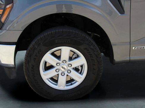 Used 2025 Ford F150 XL w/ Equipment Group 104A Hybrid image 10