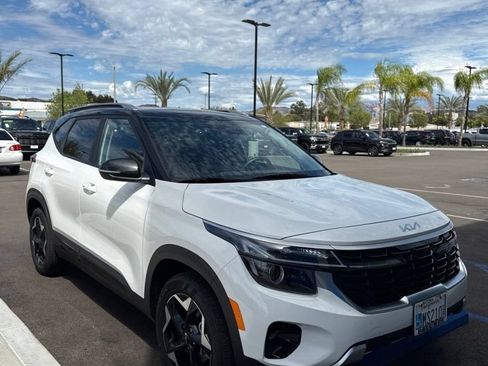 Used 2025 Kia Seltos S FWD image 8