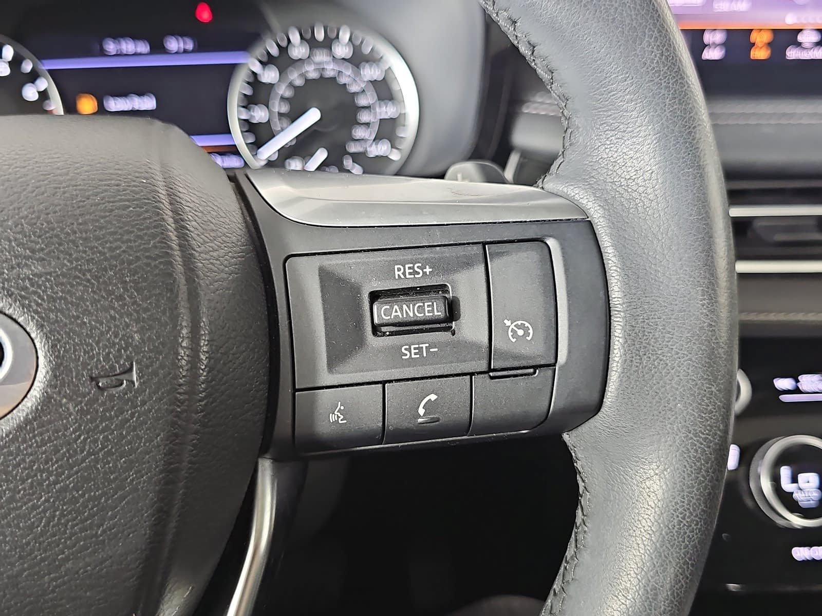 Used 2024 INFINITI QX60 Pure AWD/4WD image 17