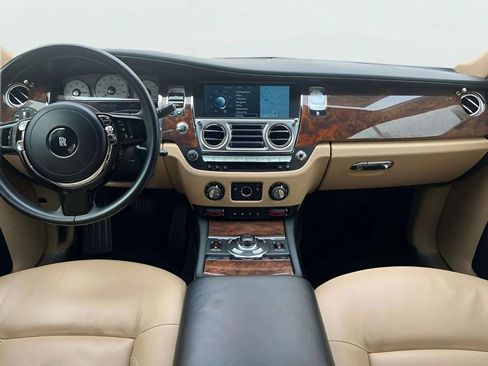 Used 2011 Rolls-Royce Ghost RWD image 12