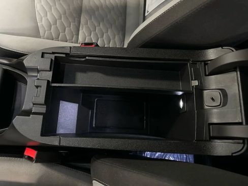Used 2019 Chevrolet Equinox LT AWD/4WD image 60