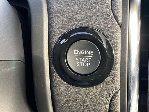 New 2025 Ford Expedition Platinum w/ Stealth Performance Package image 24