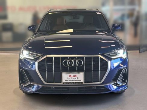 Used 2024 Audi Q3 2.0T Premium AWD/4WD image 2