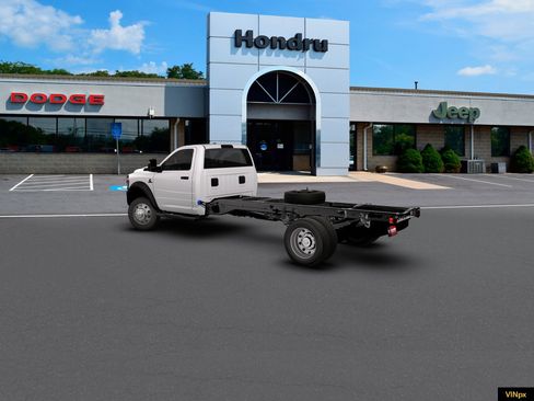 New 2026 RAM 5500 Tradesman image 2
