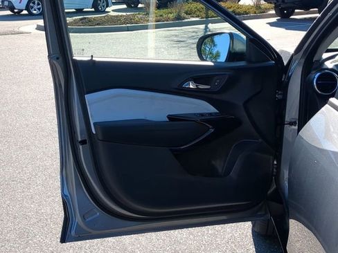 New 2026 Chevrolet Trax LT w/ Driver Confidence Package image 19