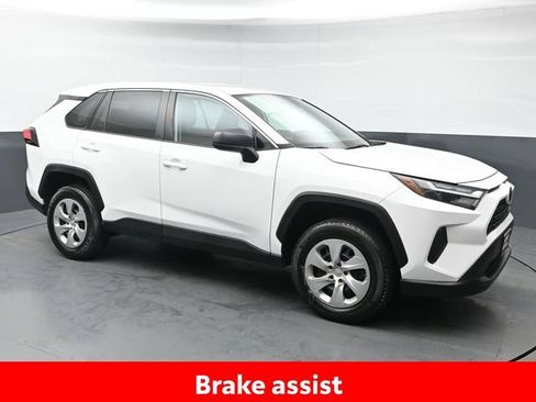Certified 2023 Toyota RAV4 LE AWD/4WD image 9