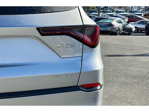 Used 2024 Acura MDX A-Spec AWD/4WD image 7