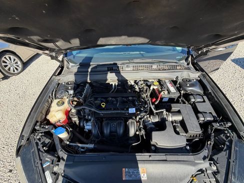 Used 2014 Ford Fusion SE w/ Equipment Group 201A image 17