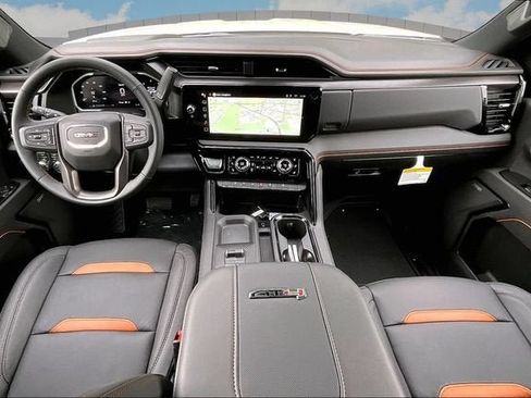 New 2026 GMC Sierra 2500 AT4 w/ AT4 Premium Plus Package AWD/4WD image 6