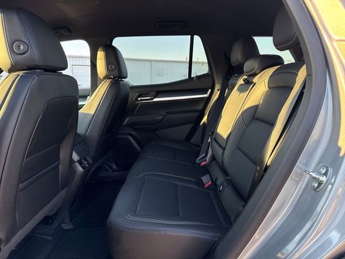 New 2026 GMC Terrain Elevation w/ Elevation Premium Package AWD/4WD image 12