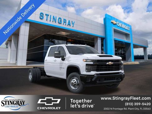 New 2026 Chevrolet Silverado 3500 W/T w/ WT Convenience Package AWD/4WD image 1